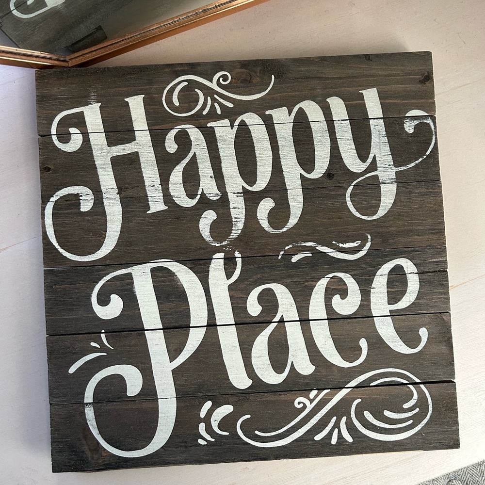 Rustic Sign - “Happy Place”